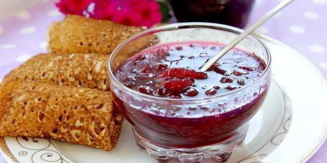 Рецепт брусничного варенья с грушей