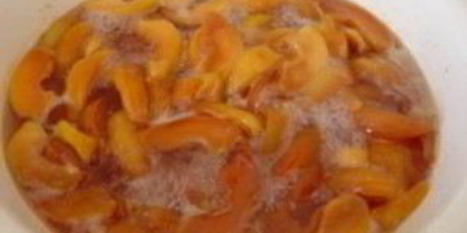 Рецепт варенья из айвы с косточками