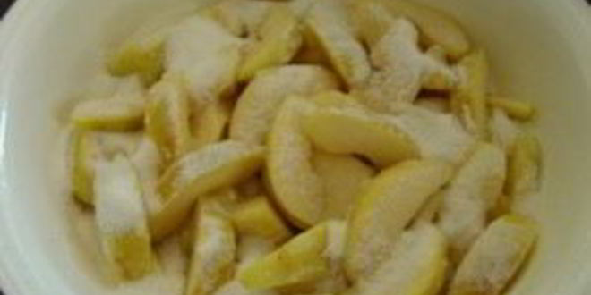 Рецепт варенья из айвы с косточками