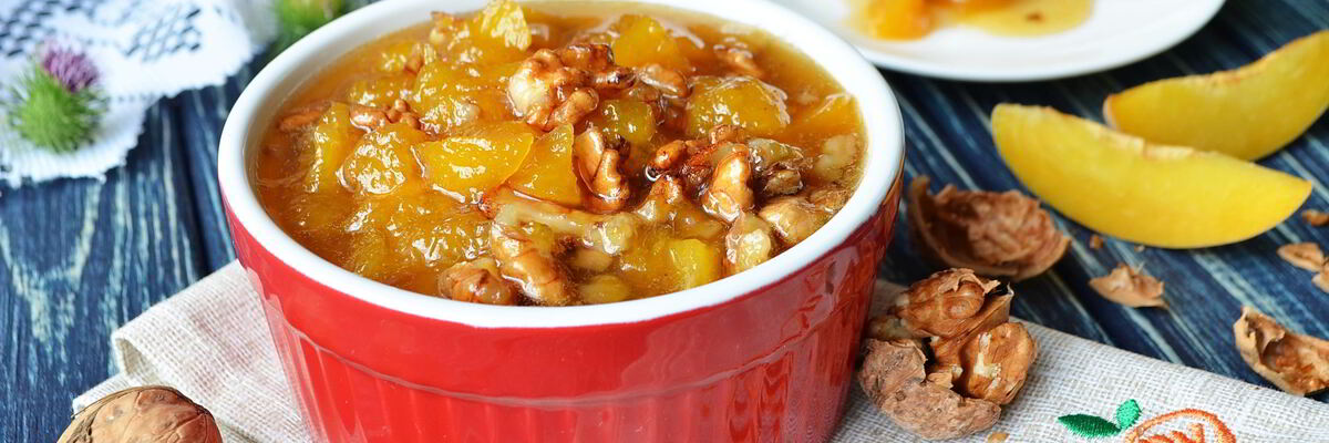 Рецепт Варенья из персиков с грецкими орехами