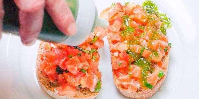 Рецепт брускетты с лососем