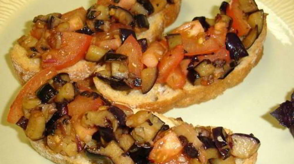 Как приготовить хрустящую брускетту с баклажанами