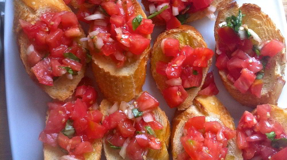 Как приготовить тосты с брускеттой