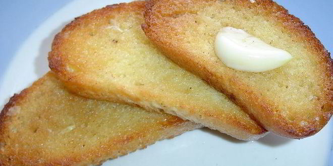 Рецепт зеленой брускетты с креветками