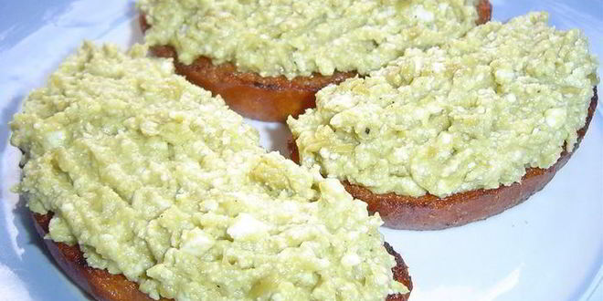 Рецепт зеленой брускетты с креветками