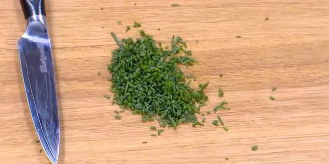 Рецепт бургеров с семгой и огурцом