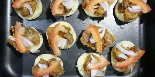 Рецепт фуршетных мини-бургеров с курицей фри