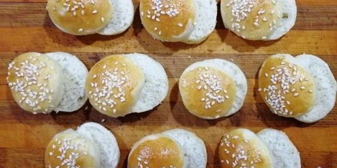 Рецепт фуршетных мини-бургеров с курицей фри