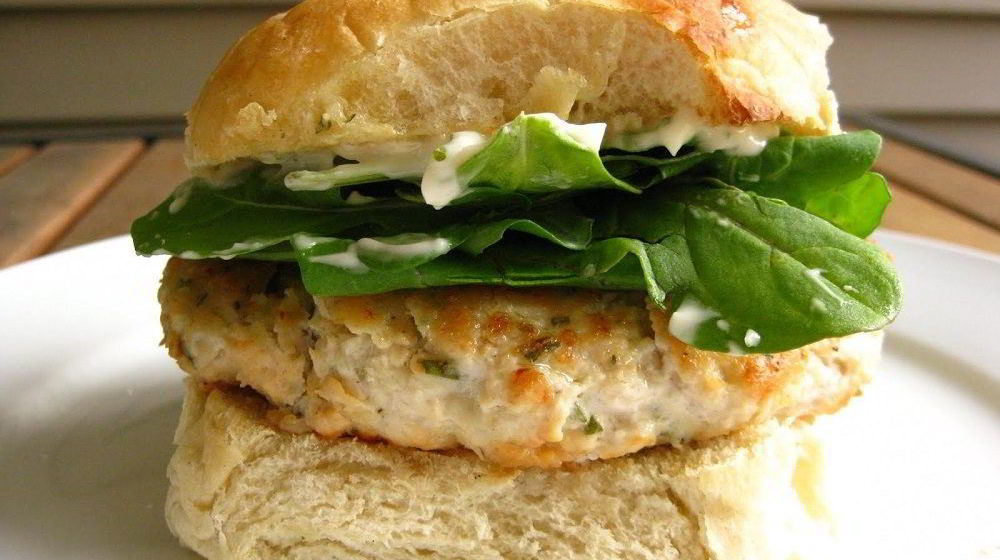 Как приготовить куриные бургеры