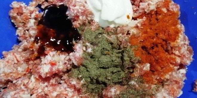 Рецепт розового бургера с нежнейшей котлетой