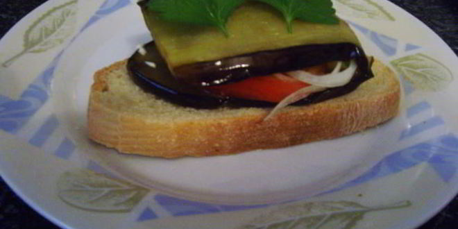 Рецепт бутерброда из баклажана