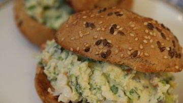 Рецепт Бутерброда с раками и маскарпоне