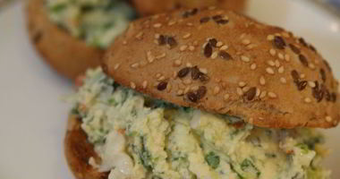 Рецепт Бутерброда с раками и маскарпоне