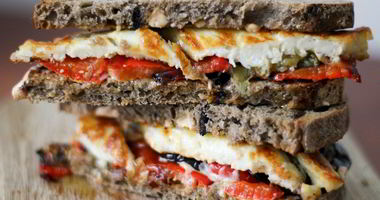 Рецепт Бутербродов с баклажанами и чесноком