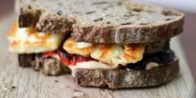 Рецепт бутербродов с баклажанами и чесноком