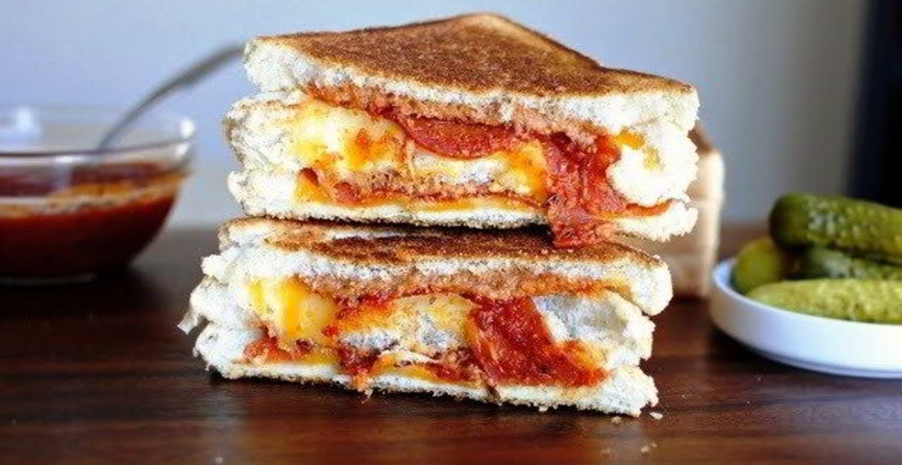 Рецепт бутерброды горячие с сыром в микроволновке