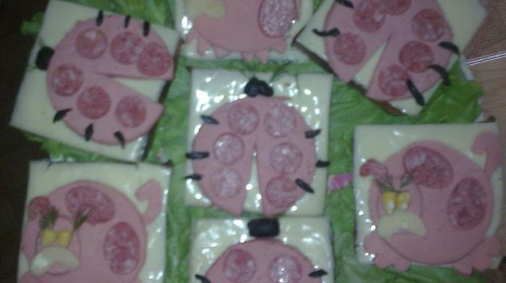 Как приготовить веселые бутерброды