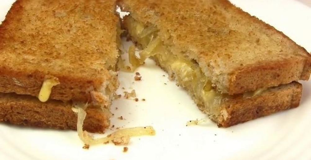 Рецепт бутерброды с чесноком и сыром