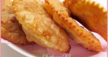 Рецепт Чебуреков на минералке с пикантной начинкой