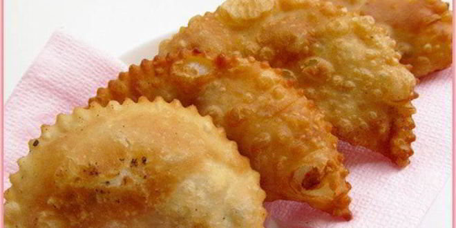 Рецепт чебуреков на минералке с пикантной начинкой