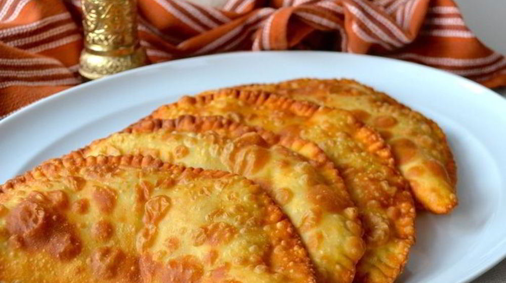 Как приготовить чебуреки на заварном тесте