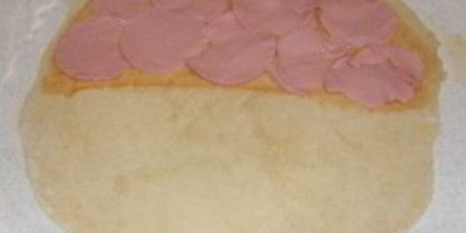 Рецепт чебуреков с колбасой