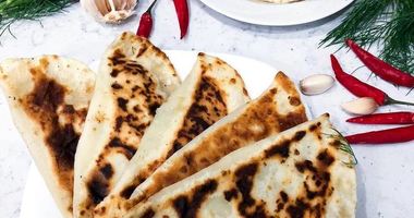 Рецепт Чебуреков с мясом и сыром