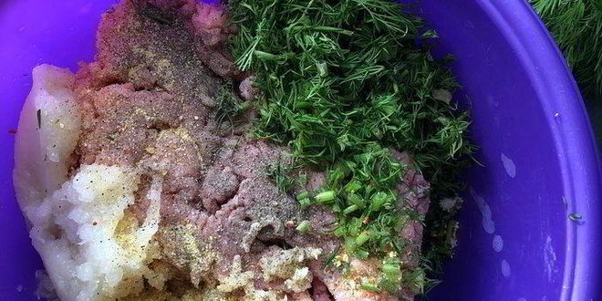 Рецепт чебуреков с мясом и сыром