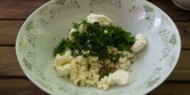 Рецепт чебуреков с творогом и зеленью