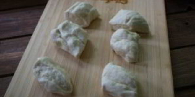 Рецепт чебуреков с творогом и зеленью