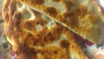 Рецепт Чебуреков с ветчиной и сыром