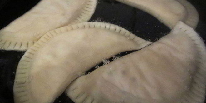 Рецепт чебуреков сочных по-домашнему