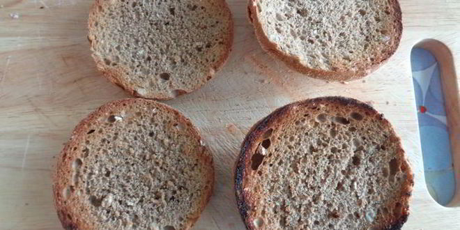 Рецепт домашнего чизбургера с соусом барбекю