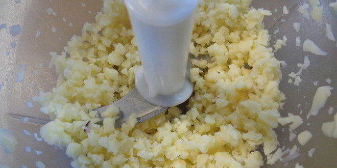 Рецепт домашнего чизбургера с соусом барбекю