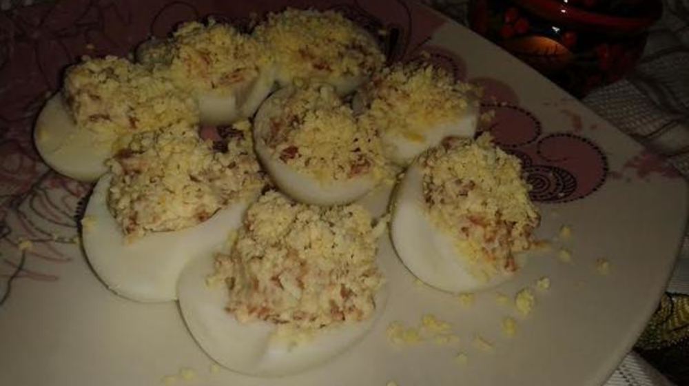 Как приготовить фаршированные яйца перекус
