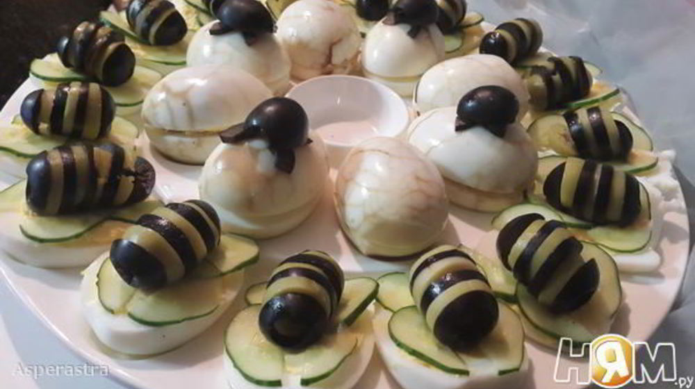 Как приготовить фаршированные яйца с тунцом