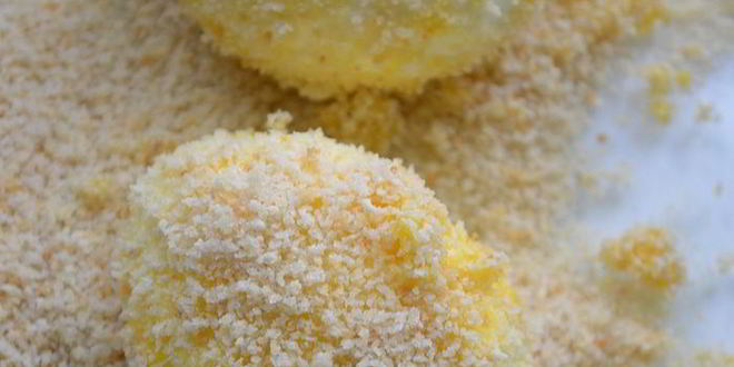 Рецепт фаршированных яиц в сухарях