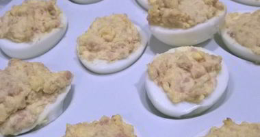 Рецепт Яиц фаршированных консервой