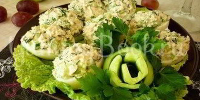 Рецепт яиц, фаршированных тунцом и свежим огурцом