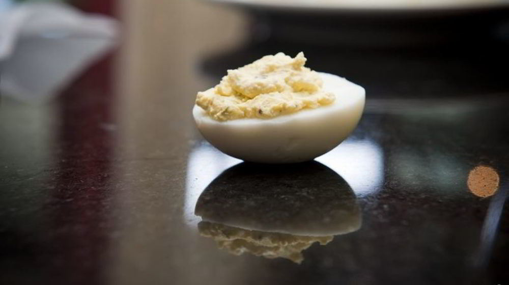 Как приготовить яйца фаршированные желтком