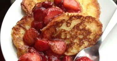 Рецепт Французских гренков с клубникой