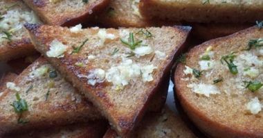 Рецепт Гренков с чесноком на сковороде