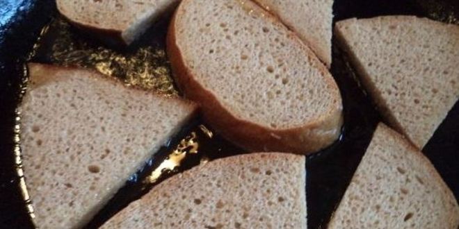 Рецепт гренков с чесноком на сковороде