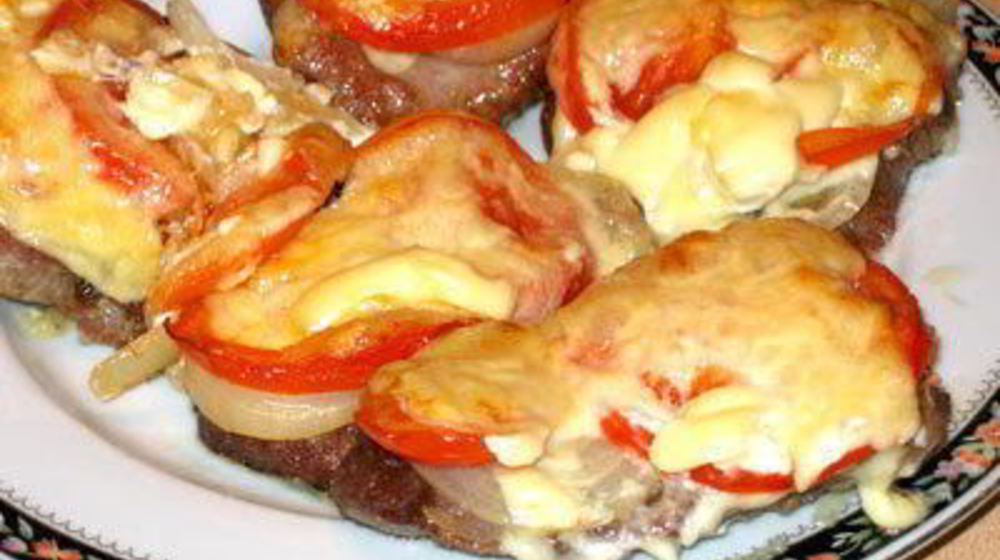 Как приготовить гренки с сайрой