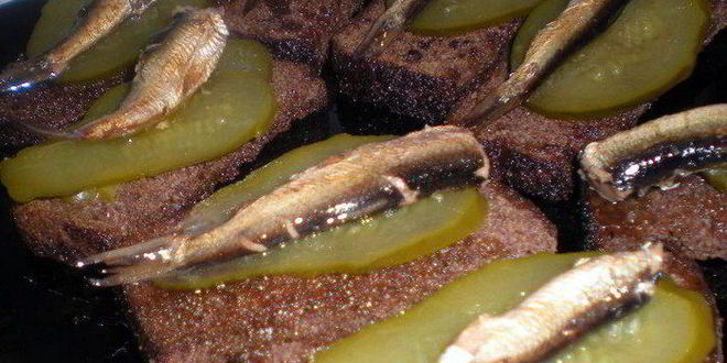 Рецепт гренков с шпротами