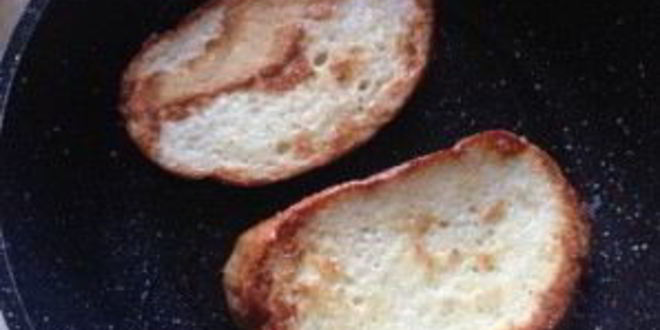 Рецепт гренков с сыром на завтрак