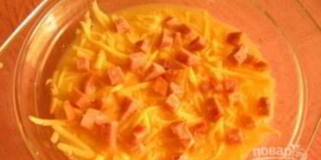 Рецепт гренков с сыром, яйцом и колбасой