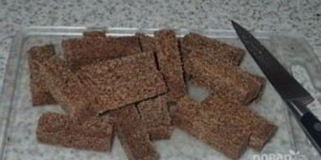 Рецепт ржаных гренков с чесноком