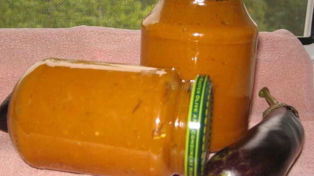 Как приготовить баклажанную икру из запеченных баклажан и перцев