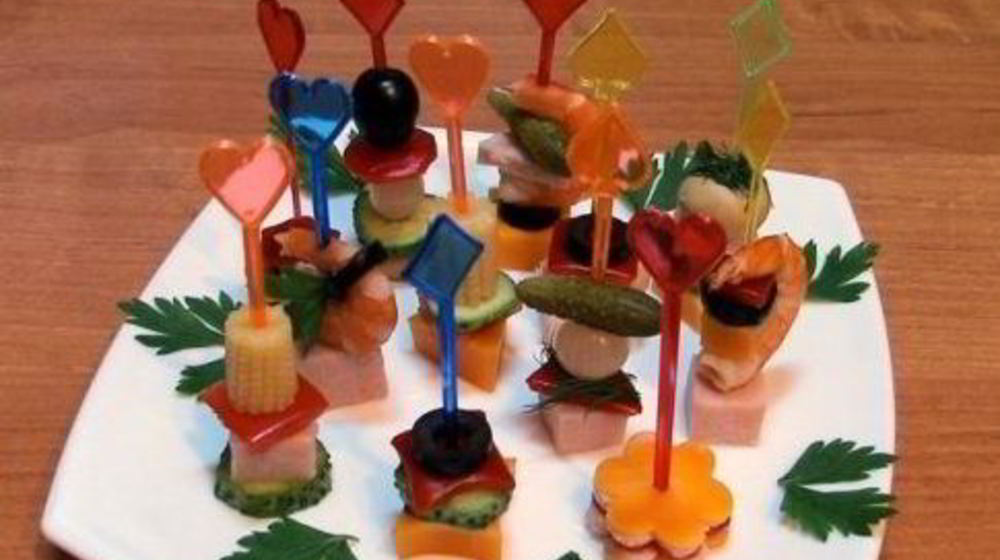 Как приготовить канапе из мяса и овощей